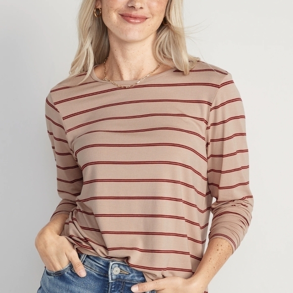 L - Old Navy • Luxe Striped Long-Sleeve T-Shirt - Picture 6 of 8